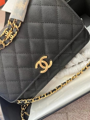 Catena classica del KWOC sul portafoglio Chanel Small Handbag AP3019