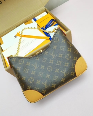 Altezza a 6,3 pollici della borsa di Monogram Bag LV Boulogne del progettista M45832