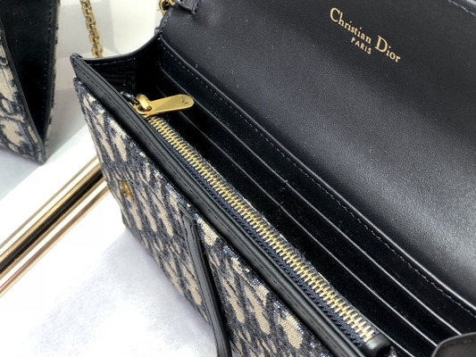 L'OEM ha marcato a caldo la sella Dior Oblique Jacquard Pouch Wallet lungo