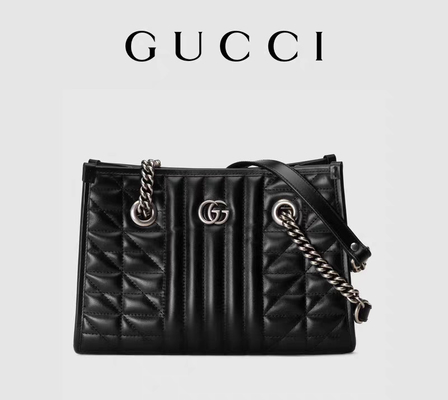 GG bollato su ordinazione Marmont Matelassé medio Tote Black Leather