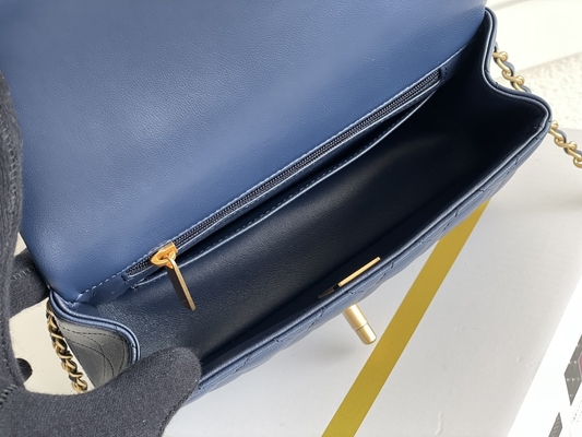 Pelle d'agnello granulosa di Chanel Mini Rectangular Caviar 2020 del caviale &amp; metallo goldtone