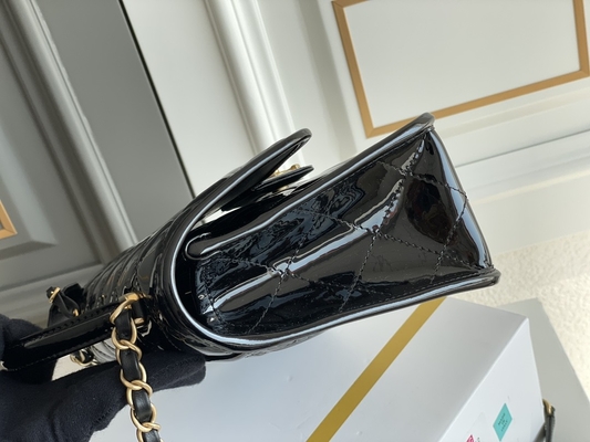 oro del nero della borsa del tofu della pelle verniciata di Chanel Flap Bag 2022 delle donne 22k