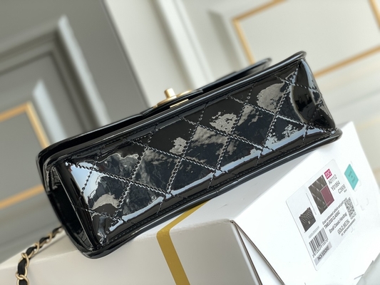 oro del nero della borsa del tofu della pelle verniciata di Chanel Flap Bag 2022 delle donne 22k