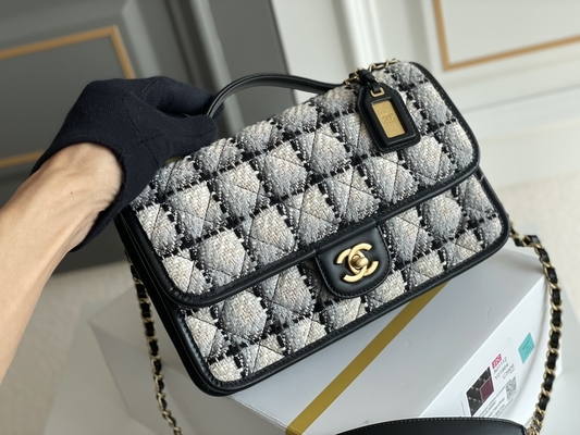 Lana bianca del plaid del nero classico di 2WAY Chanel Medium Flap Bag Messenger