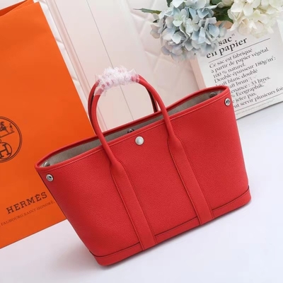 Il bollo Preloved di Bougainvillier ha marcato a caldo la borsa Hermes Negonda Garden Party 30
