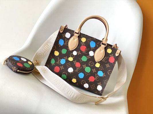 Monogramma di LV X Yayoi Preloved Branded Bag Kusama OnTheGoMM multicolore