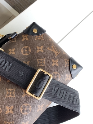 Il nero minuta di Brown del monogramma di Louis Vuitton Custom Branded Bags Malle Souple Empreinte