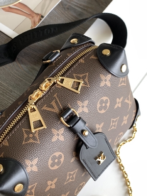 Il nero minuta di Brown del monogramma di Louis Vuitton Custom Branded Bags Malle Souple Empreinte