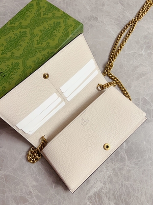 Portafoglio di cuoio rosa-chiaro di Mini Designer Purses Gucci Python sul WOC a catena con il collegamento del G