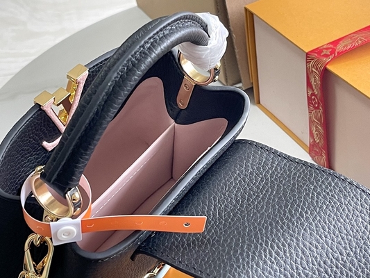La pelle di capra che allinea Preloved ha marcato a caldo la borsa Louis Vuitton Capucines Mini