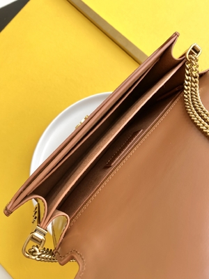 San Laurent Preloved Branded Bag YVES SAINT LAURENT Cassandra Shoulder Bag