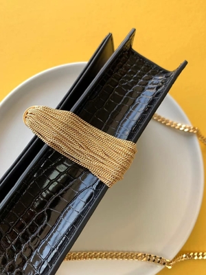 Catena Kate Small Tassel dell'oro della borsa del nero di YVES SAINT LAURENT del vitello