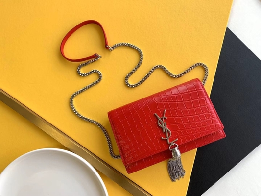 San medio Laurent Woc Zipper Closure di Kate Tassel Red YVES SAINT LAURENT