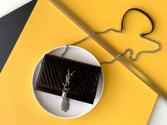 San medio Laurent Woc Zipper Closure di Kate Tassel Red YVES SAINT LAURENT