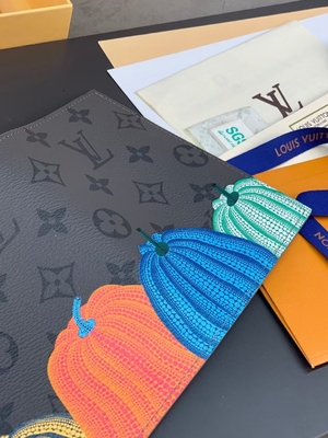 Stampa della zucca del nero di Louis Vuitton LV X YK Mini Designer Purses Pocket Organizer