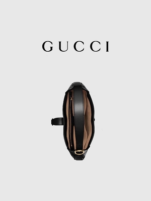 Jackie Bag By Gucci Time di cuoio nero 1961 ha onorato gli accessori dorati classici
