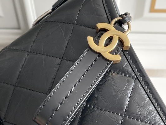 Vitello pre di proprietà di Chanel Gabrielle Shoulder Bag Hobo Handbag