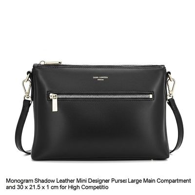 Mini borse firmate in pelle Monogram Shadow, ampio scomparto principale e 30 x 21,5 x 1 cm per alta competizione